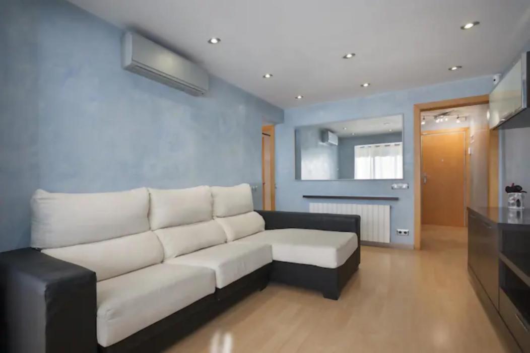 Apartamento Playa Con Piscina Parking Y 2 Habitac Castelldefels Extérieur photo